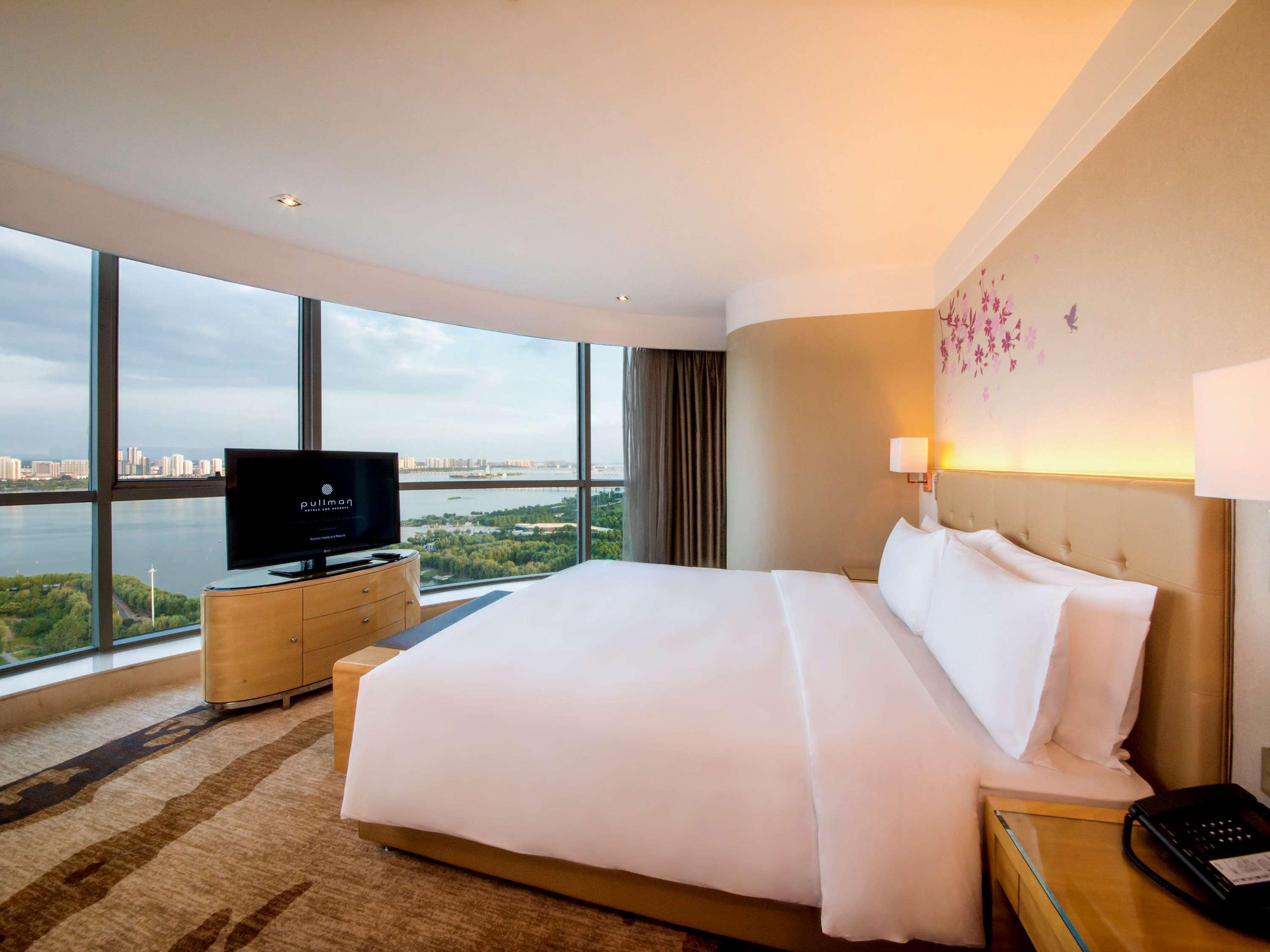 Pullman Linyi Lushang Экстерьер фото