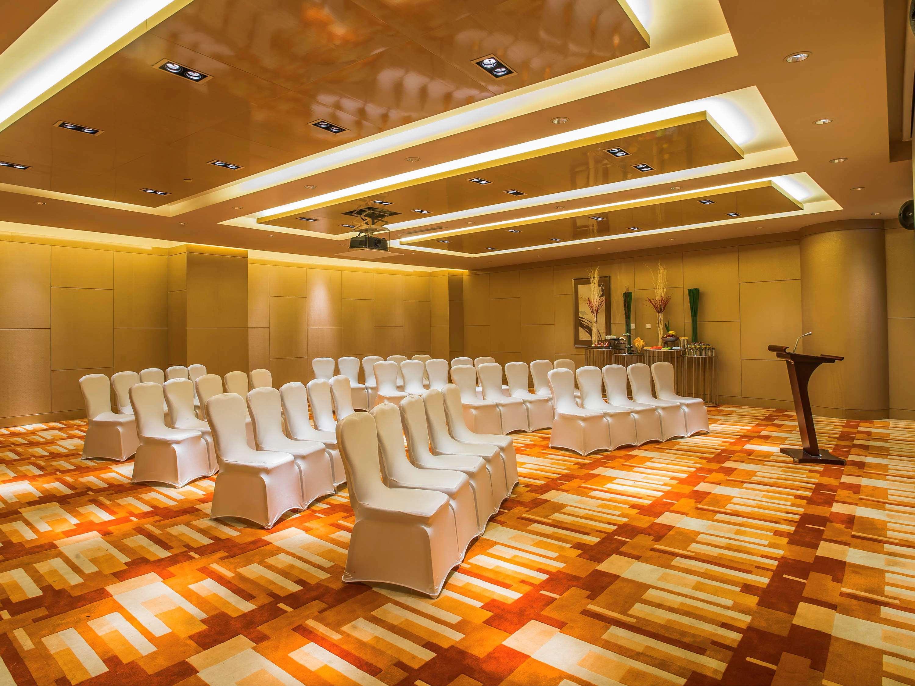Pullman Linyi Lushang Экстерьер фото